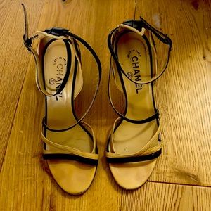 Vintage Chanel sandals - Great condition